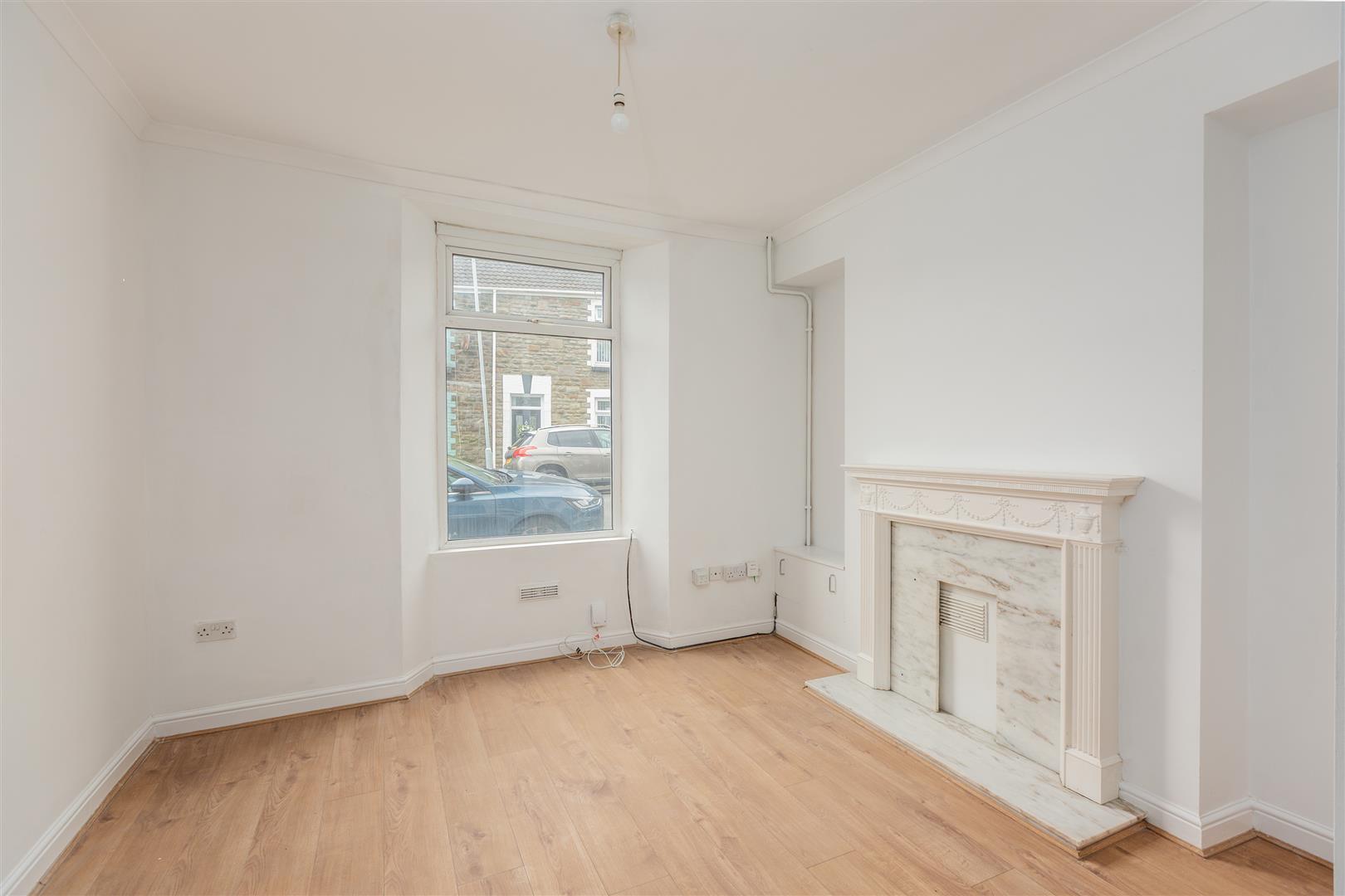 Phillip Street, Manselton, Swansea, SA5 9NL